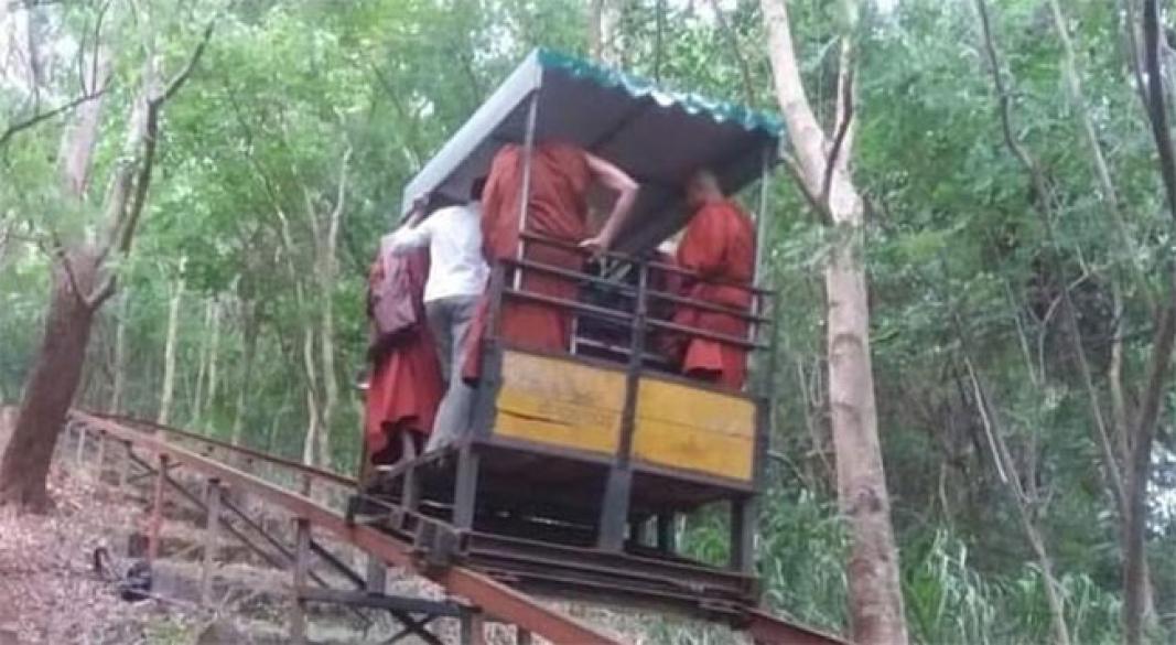 7 monks killed in tragic cable car crash in Sri Lanka