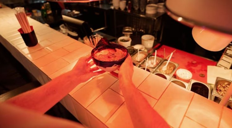 சீனச் சுற்றுப்பயணிகளுக்கு வேறு விலை: சர்ச்சையில் சிக்கிய ஜப்பானிய ராமேன் உணவகம்