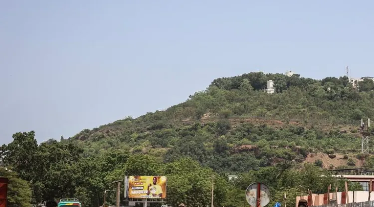 மாலியில் மீண்டும் தீவிர மோதல்: ராணுவம்–கிளர்ச்சியாளர்கள் இடையே தாக்குதல் தீவிரம்